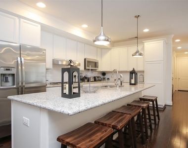 238 Kendrick Pines Boulevard - Photo Thumbnail 12