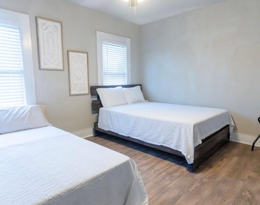 201 Carol Street - Photo Thumbnail 17