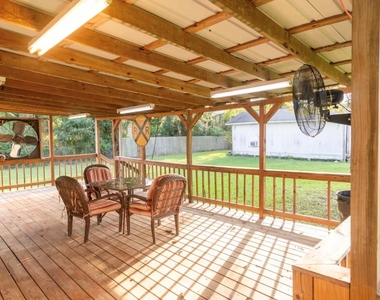 201 Carol Street - Photo Thumbnail 21