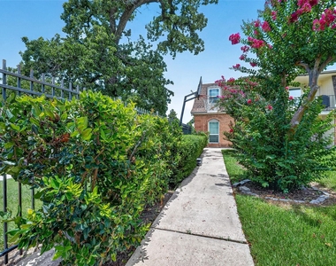 1220 Shadowdale Drive - Photo Thumbnail 29
