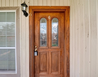 1220 Shadowdale Drive - Photo Thumbnail 38