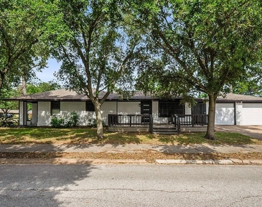 5037 W 43rd Street - Photo Thumbnail 19