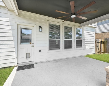 1827 Macondray Drive - Photo Thumbnail 29