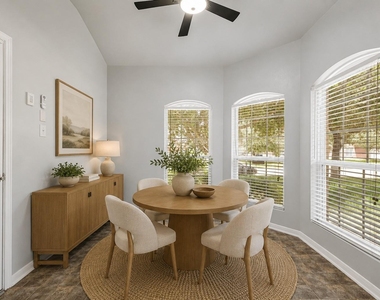 1827 Macondray Drive - Photo Thumbnail 12