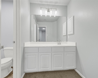1827 Macondray Drive - Photo Thumbnail 27
