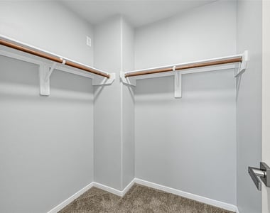 1827 Macondray Drive - Photo Thumbnail 24