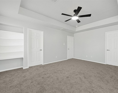 1827 Macondray Drive - Photo Thumbnail 21