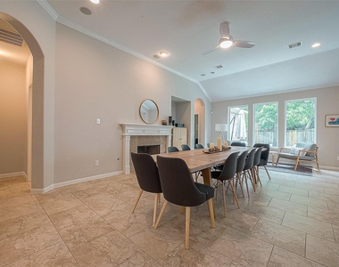 167 Pinto Point Place - Photo Thumbnail 11