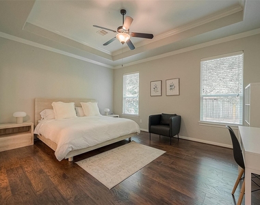 167 Pinto Point Place - Photo Thumbnail 24