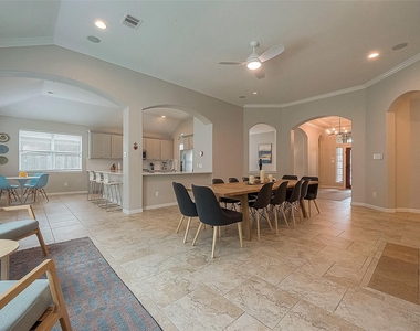 167 Pinto Point Place - Photo Thumbnail 13