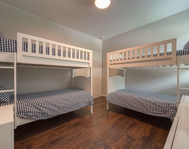 167 Pinto Point Place - Photo Thumbnail 41