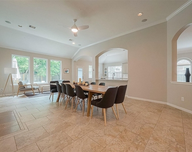 167 Pinto Point Place - Photo Thumbnail 12