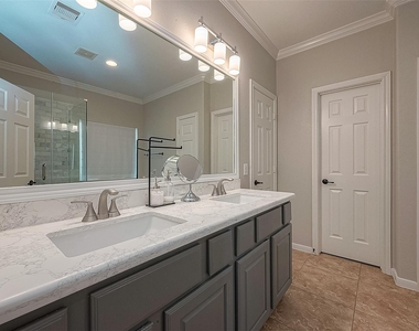 167 Pinto Point Place - Photo Thumbnail 21