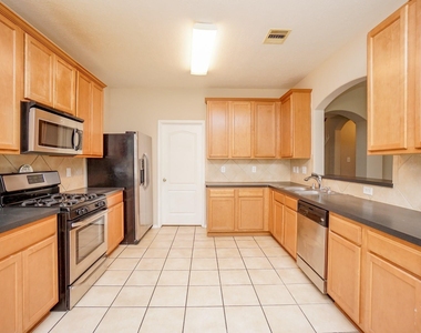 1323 Colonial Manor Drive - Photo Thumbnail 10