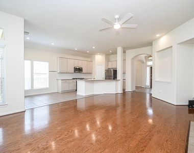 4703 Camden Brook Lane - Photo Thumbnail 6