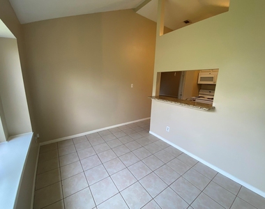 15811 Part Drive - Photo Thumbnail 9
