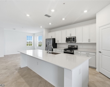 15918 Green Acres Avenue - Photo Thumbnail 7