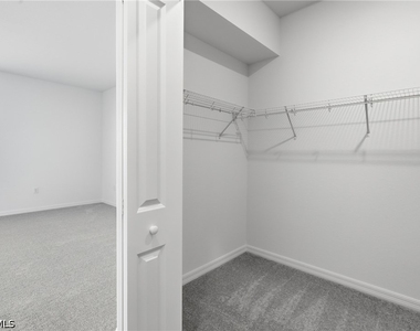 15918 Green Acres Avenue - Photo Thumbnail 24