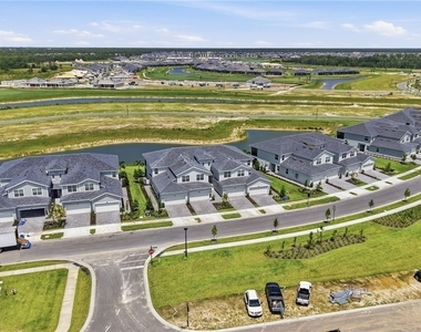 15918 Green Acres Avenue - Photo Thumbnail 41