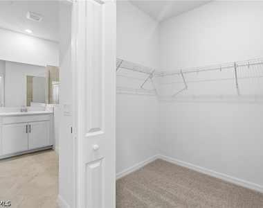 15918 Green Acres Avenue - Photo Thumbnail 23