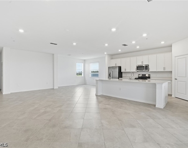 15918 Green Acres Avenue - Photo Thumbnail 5