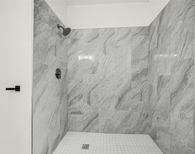 13327 N Thorntree Drive - Photo Thumbnail 15