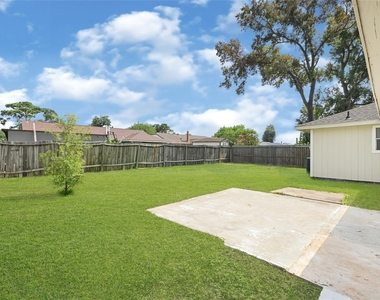 13327 N Thorntree Drive - Photo Thumbnail 22
