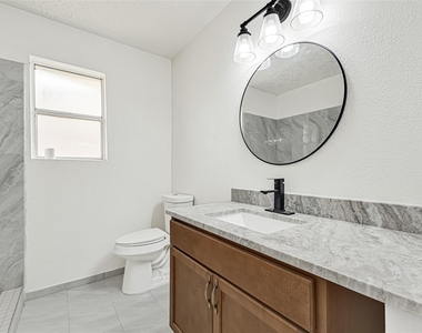 13327 N Thorntree Drive - Photo Thumbnail 14