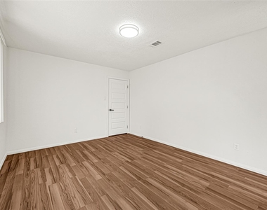 13327 N Thorntree Drive - Photo Thumbnail 18