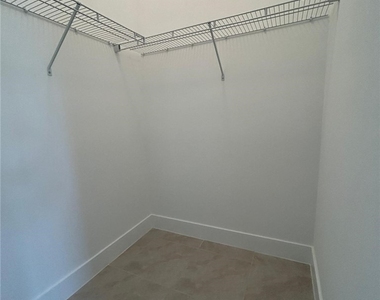 5081 Gambero Way - Photo Thumbnail 23