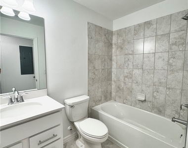 15970 Grassland Lane - Photo Thumbnail 4