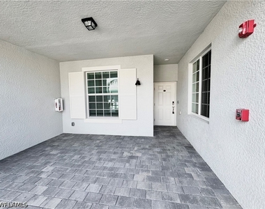 15970 Grassland Lane - Photo Thumbnail 2
