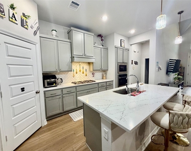 25859 Rippey Glen Drive - Photo Thumbnail 15