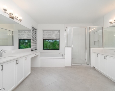 12750 Woodbury Drive - Photo Thumbnail 25