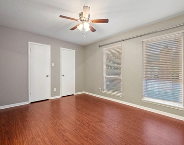 6111 Beverly Hill Street - Photo Thumbnail 13