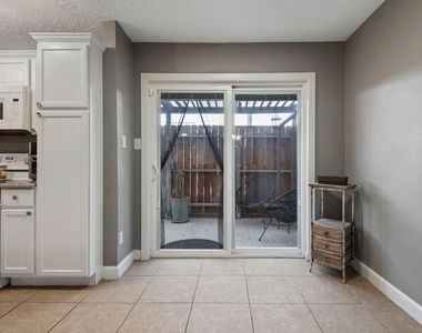 6111 Beverly Hill Street - Photo Thumbnail 10