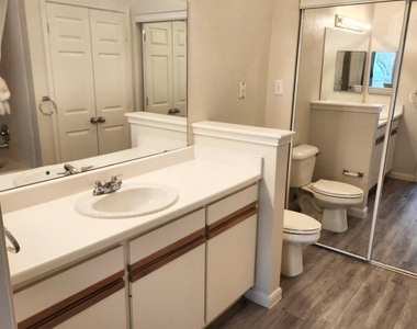 1330 Old Spanish Trail - Photo Thumbnail 6