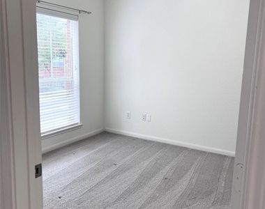 1330 Old Spanish Trail - Photo Thumbnail 4
