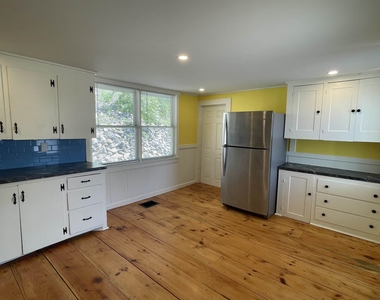 21 East Bow - Photo Thumbnail 4