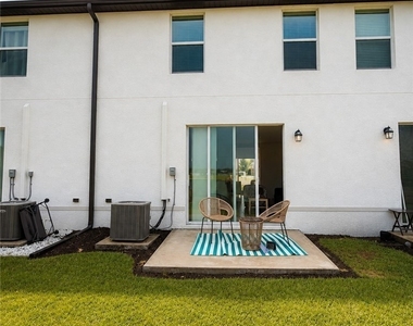 4281 Canova Court - Photo Thumbnail 11