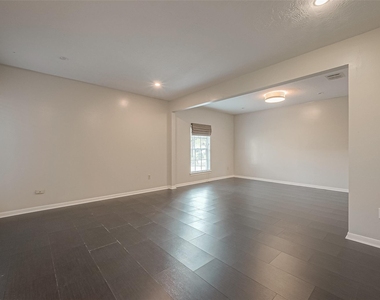 11406 High Star Drive - Photo Thumbnail 9