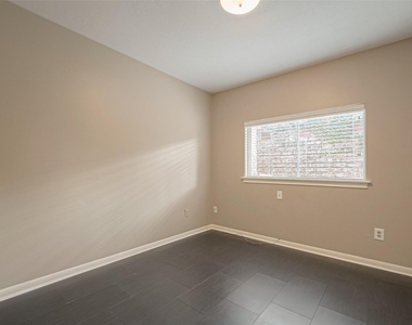 11406 High Star Drive - Photo Thumbnail 37