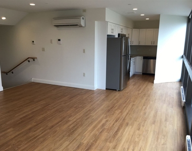 875 Elm - Photo Thumbnail 14
