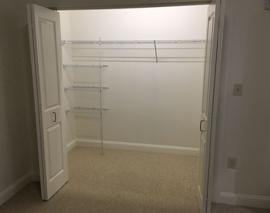 875 Elm - Photo Thumbnail 29