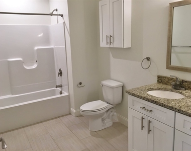 875 Elm - Photo Thumbnail 31