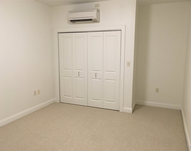 875 Elm - Photo Thumbnail 23