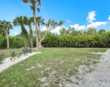 2130 Sunset Circle - Photo Thumbnail 31