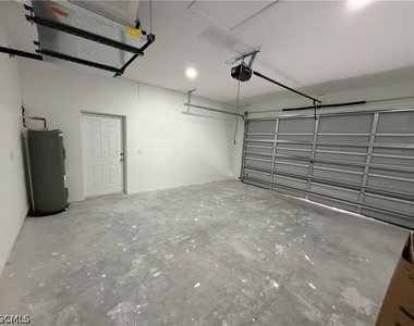 1115 Cove Street E - Photo Thumbnail 17