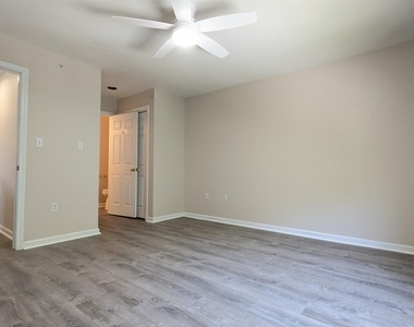 1465 Hooksett - Photo Thumbnail 18