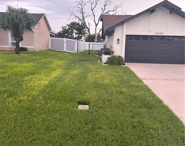 1716 Se 6th Street - Photo Thumbnail 4